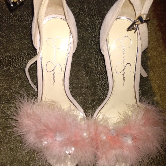 Pink Jessica Simpson furry high heels - Picture 1 of 4